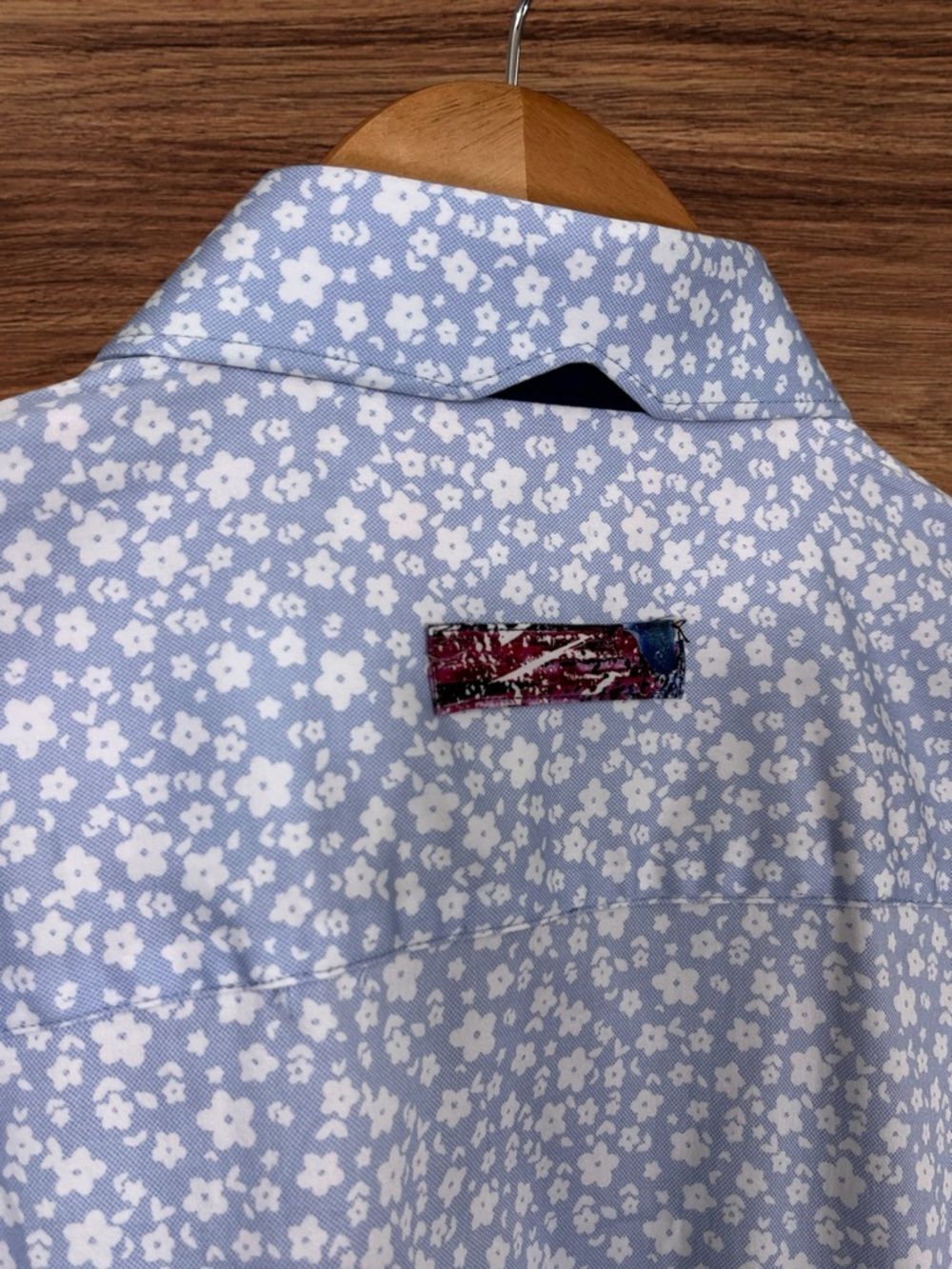 Au Noir Men’s Long Sleeve Light Blue Floral Dress Shirt. Size 3/Medium - Picture 3 of 12